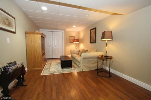 3 Dipippo Ct, Waldwick, NJ 07463 photo 22
