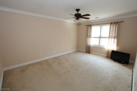 3 Dipippo Ct, Waldwick, NJ 07463 photo 14