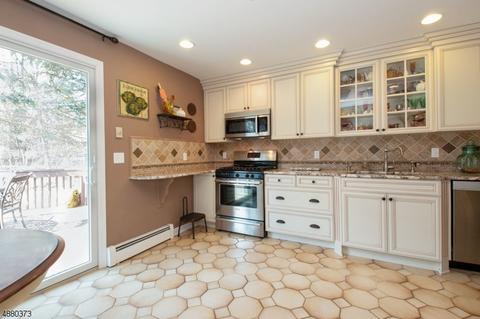 80 Poplar Rd, Wayne, NJ 07470 photo 10