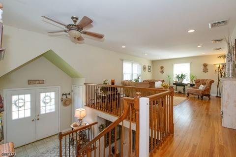 80 Poplar Rd, Wayne, NJ 07470 photo 4