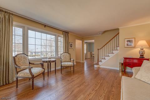 8 Harvey Dr, Summit, NJ 07901 photo 4