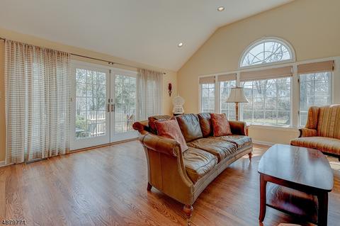 8 Harvey Dr, Summit, NJ 07901 photo 13