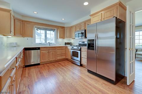 8 Harvey Dr, Summit, NJ 07901 photo 7