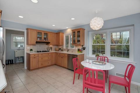 64 Dale Dr, Summit, NJ 07901 photo 6