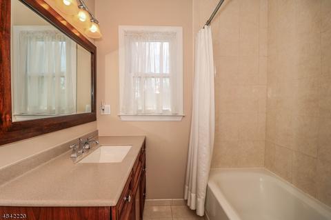 9 Beech Ln, North Plainfield, NJ 07060 photo 16