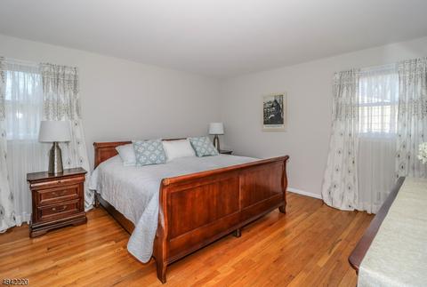 9 Beech Ln, North Plainfield, NJ 07060 photo 12
