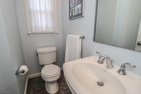 9 Beech Ln, North Plainfield, NJ 07060 photo 15