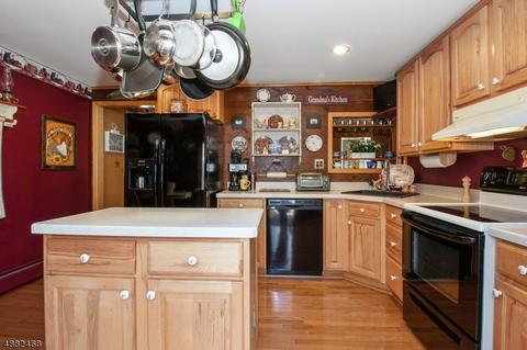 41 Ridge Pl, Wayne, NJ 07470 photo 3