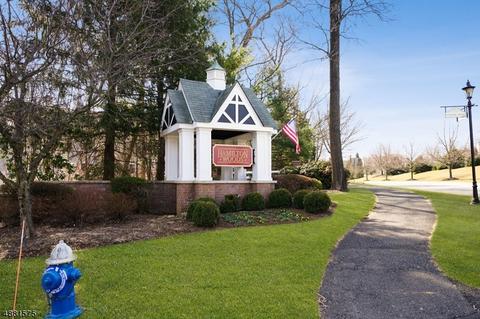 12 Clark Ct, Bernards, NJ 07920 photo 2