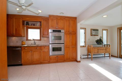 6 Sycamore Ter, Springfield, NJ 07081 photo 7