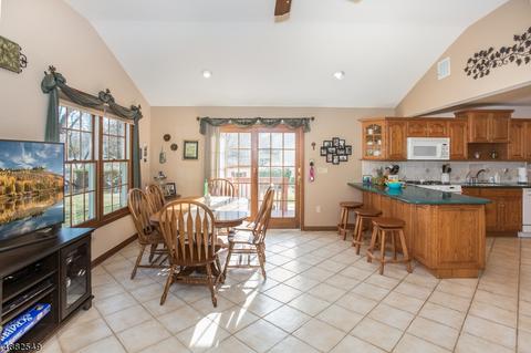 15 Huff Rd, Wayne, NJ 07470 photo 8