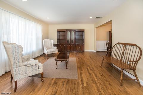 15 Huff Rd, Wayne, NJ 07470 photo 5