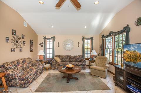 15 Huff Rd, Wayne, NJ 07470 photo 10