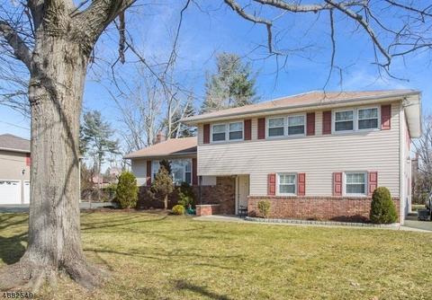 15 Huff Rd, Wayne, NJ 07470 photo 1