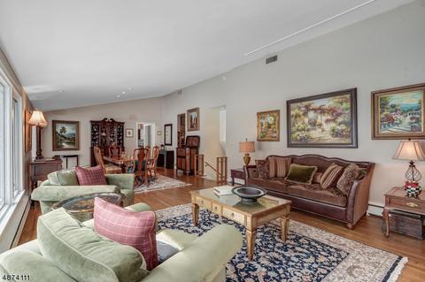 57 Winchip Rd, Summit, NJ 07901 photo 6