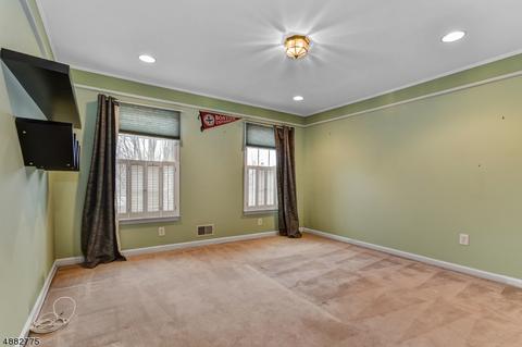 2 Sullivan Dr, Bernards, NJ 07920 photo 17