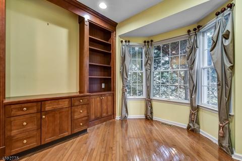 2 Sullivan Dr, Bernards, NJ 07920 photo 11