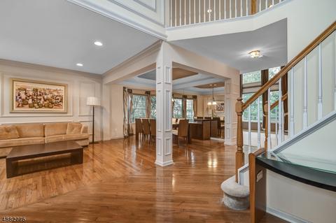 2 Sullivan Dr, Bernards, NJ 07920 photo 2