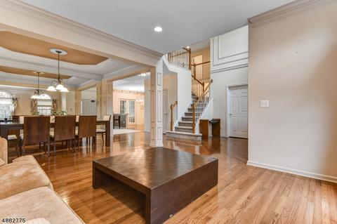 2 Sullivan Dr, Bernards, NJ 07920 photo 3