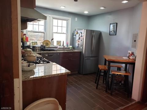 55 Berkeley Pl, Bloomfield, NJ 07003 photo 1