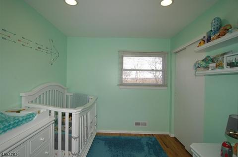 90 Highview Ter, Dover, NJ 07801 photo 14