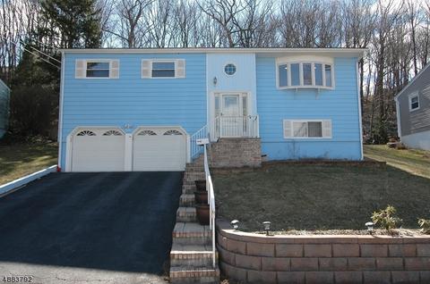90 Highview Ter, Dover, NJ 07801 photo 1