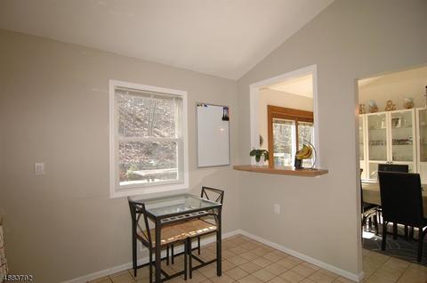 90 Highview Ter, Dover, NJ 07801 photo 5