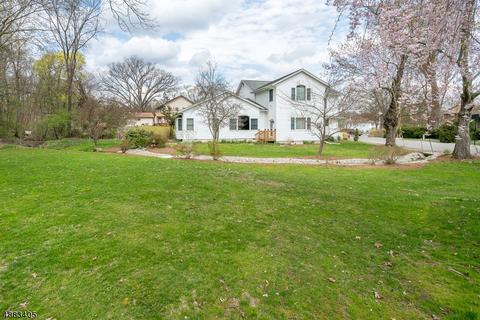 35 Makemoney Ave, Haskell, NJ 07420 photo 4