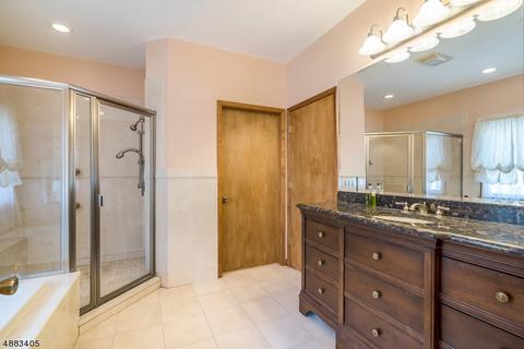 35 Makemoney Ave, Haskell, NJ 07420 photo 25