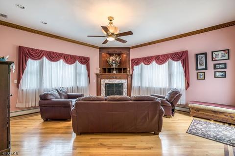 35 Makemoney Ave, Haskell, NJ 07420 photo 8