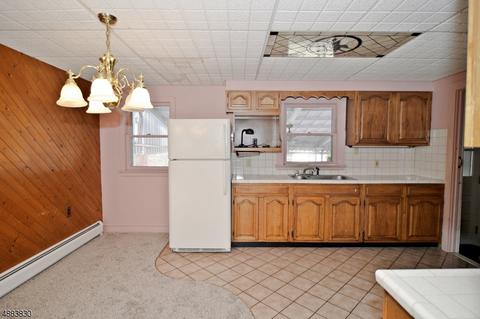 107 6th St, Hackettstown, NJ 07840 photo 7