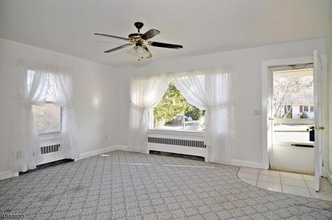 107 6th St, Hackettstown, NJ 07840 photo 3
