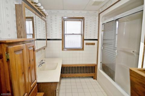107 6th St, Hackettstown, NJ 07840 photo 12