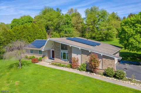 22 Studer Rd, Clinton, NJ 08809 photo 2