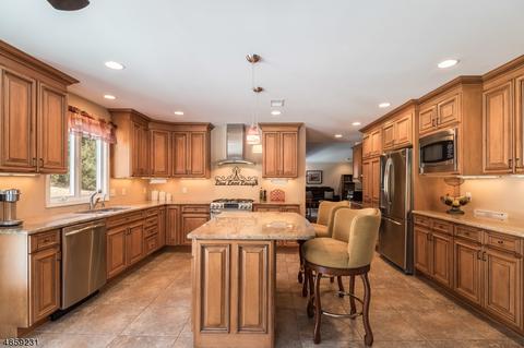 22 Studer Rd, Clinton, NJ 08809 photo 8