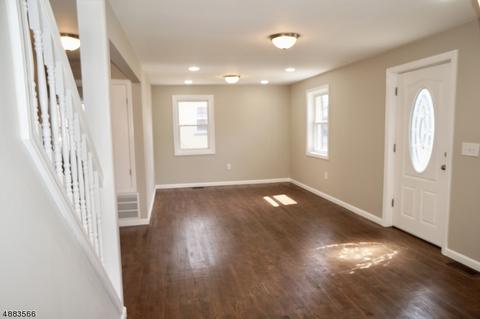 227 E 8th Ave, Roselle, NJ 07203 photo 3