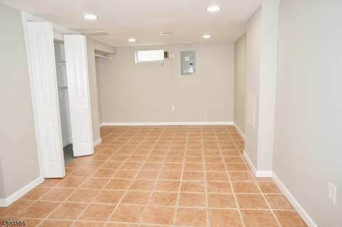 227 E 8th Ave, Roselle, NJ 07203 photo 11
