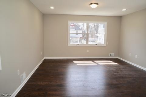 227 E 8th Ave, Roselle, NJ 07203 photo 9