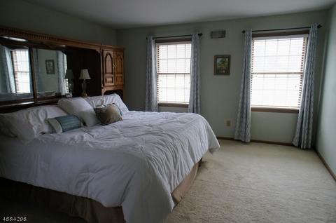 4 Peter Dr, Hackettstown, NJ 07840 photo 21