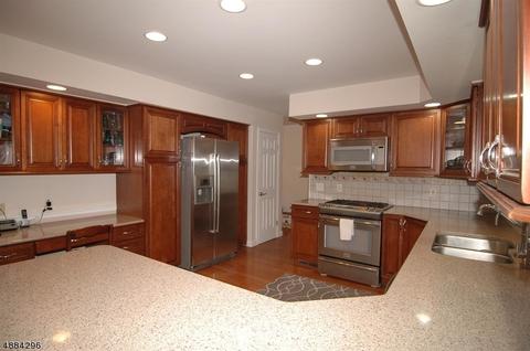 4 Peter Dr, Hackettstown, NJ 07840 photo 11