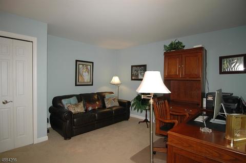 4 Peter Dr, Hackettstown, NJ 07840 photo 14