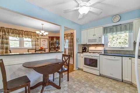 65 Evergreen Ave, Springfield, NJ 07081 photo 10