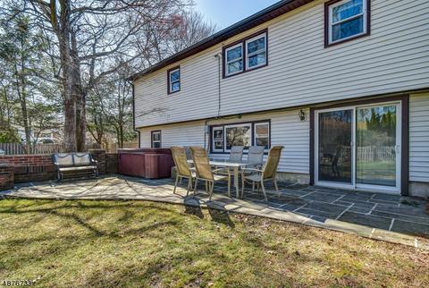 65 Evergreen Ave, Springfield, NJ 07081 photo 3