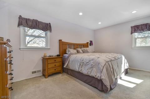 65 Evergreen Ave, Springfield, NJ 07081 photo 13
