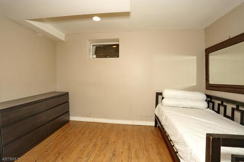 39 Spring Valley Ave, Hackensack, NJ 07601 photo 18