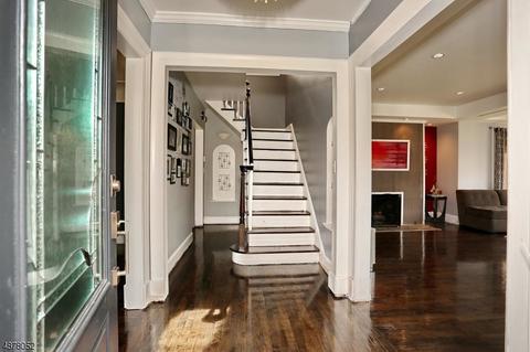 39 Spring Valley Ave, Hackensack, NJ 07601 photo 3