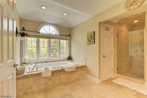 4 Overhill Rd, Wayne, NJ 07470 photo 20