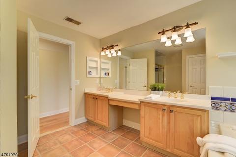 4 Overhill Rd, Wayne, NJ 07470 photo 23