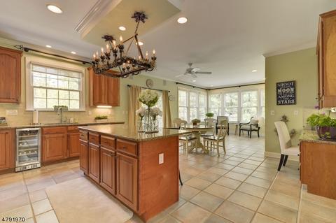 4 Overhill Rd, Wayne, NJ 07470 photo 13