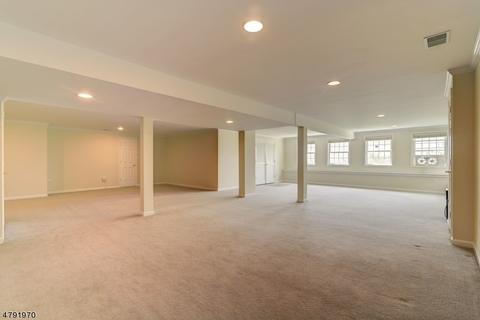 4 Overhill Rd, Wayne, NJ 07470 photo 25